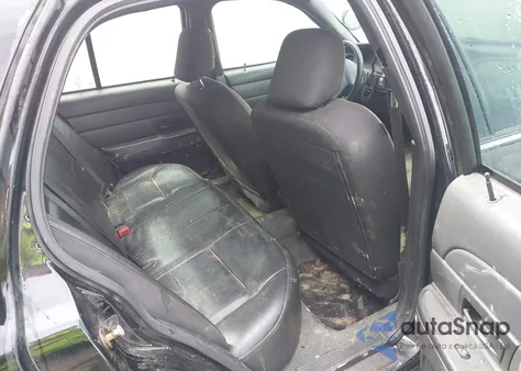 2006 Ford Crown Victoria Police/Police Interceptor из США, поврежденный, VIN 2FAHP71W26X118951